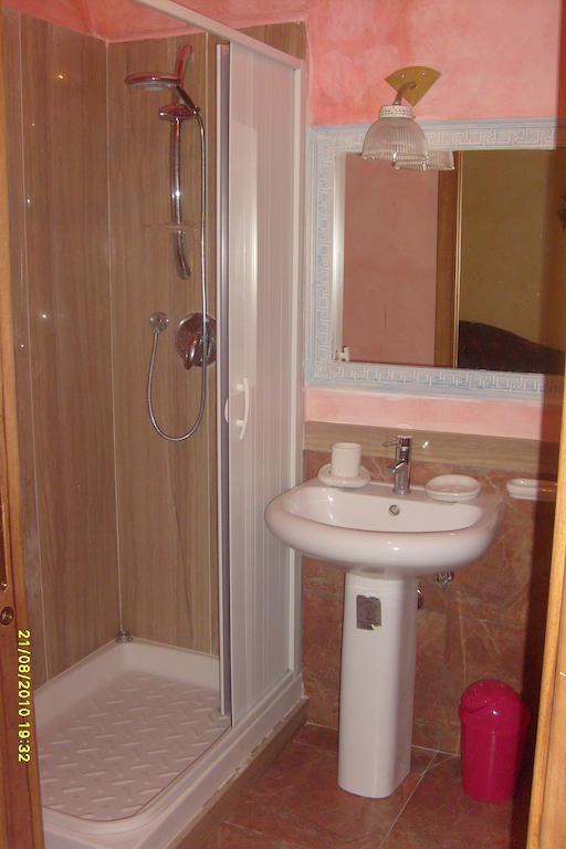 B&B Carolina Plebiscito R. Napoli Oda fotoğraf